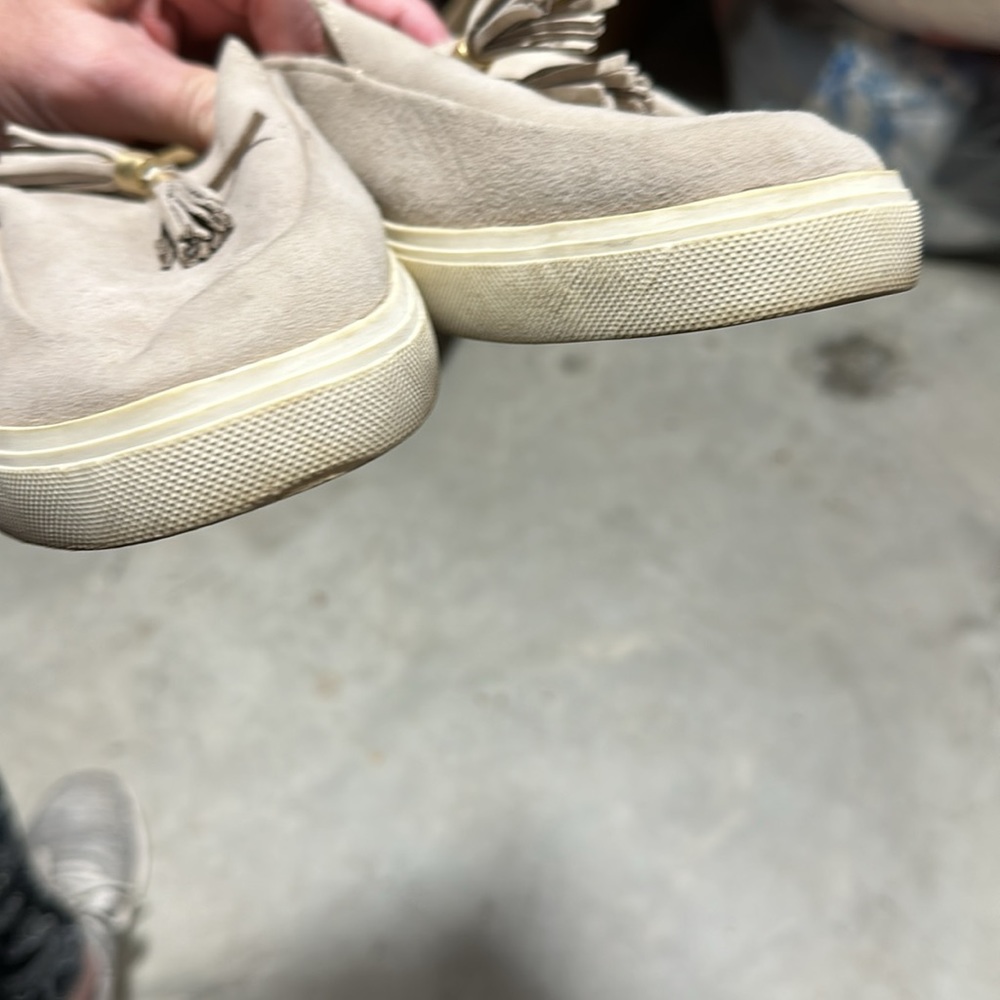 G.H. Bass & Co. Shoes | Women's Bass Slip On Tan Sneakers / Size 10 M - Picture 4 of 8